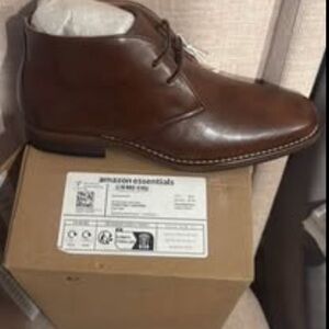 Amazon Essentials Men's Leather Chukka Boots - Rich Brown